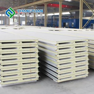 qualité  Polyurethane Insulated Roof Panels Perfect Combination Of Strength And Insulation usine