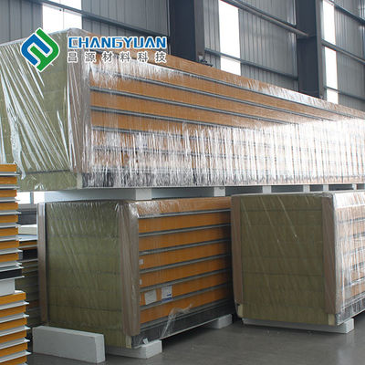 Isolation thermique légère de panneaux sandwich en polyuréthane de 50 mm