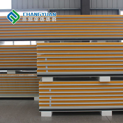 Isolation thermique légère de panneaux sandwich en polyuréthane de 50 mm