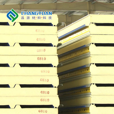Le toit imperméable de polyuréthane couvre le panneau isolant d'unité centrale 200mm