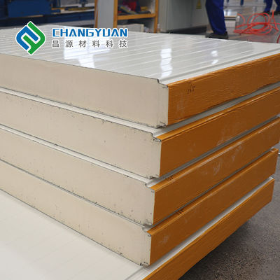 Polyuréthane durable de panneau &quot;sandwich&quot; anti corrosion de panneau de mur de sandwich d'unité centrale