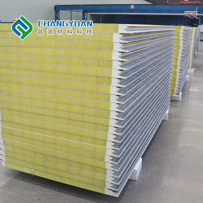 Polyuréthane durable de panneau &quot;sandwich&quot; anti corrosion de panneau de mur de sandwich d'unité centrale