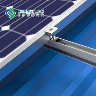 Toit photovoltaïque isolé de panneau "sandwich" de panneau de toit de picovolte imperméable
