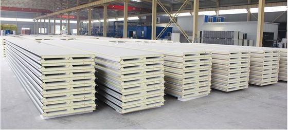 Panneau de toit en poudre de 100 mm personnalisable, isolation thermique et sonore supérieure