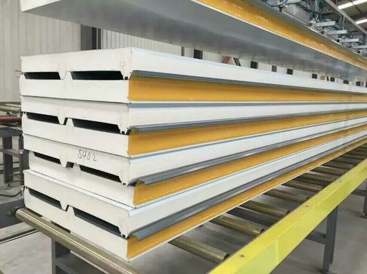 Panneau de toiture en PU de 50/100/150/200 mm avec isolation acoustique imperméable