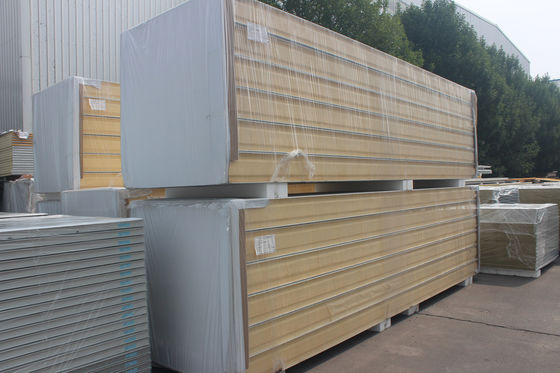 Panneaux d'isolation sonore en PU personnalisables pour un stockage à froid écologique