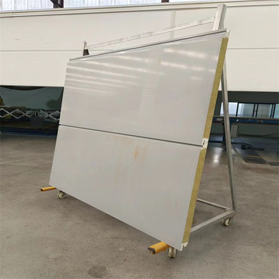 Panneaux à sandwich décoratifs en PU insonorisés durables pour les bâtiments industriels