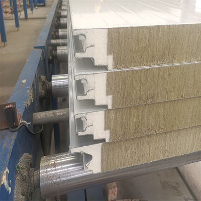 Panneaux muraux à quatre rainures en PU à cloisons lisses Facile à installer insonorisé