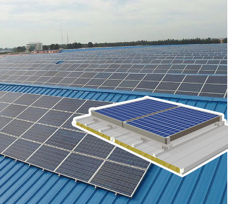 Panneau de toiture photovoltaïque de base en PU, largeur 1000 mm pour les structures résistantes aux intempéries