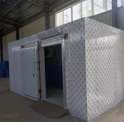 Panneau en PU en polyuréthane de chambre froide imperméable à l'eau et densité pour le contrôle de la température