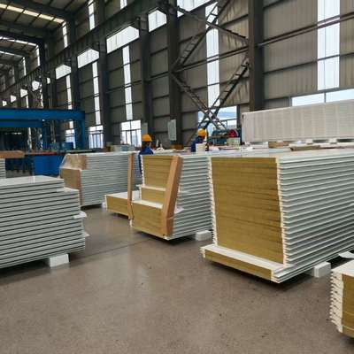 Paroi de panneau sandwich écologique pour l'élevage