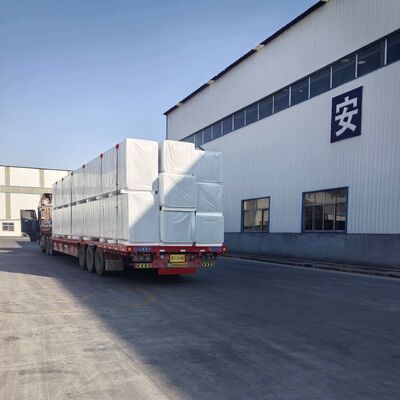 Panneaux sandwich PUR/PIR de 0,4-0,8 mm, ignifuges, économes en énergie et isolants thermiques, 930/1130 mm