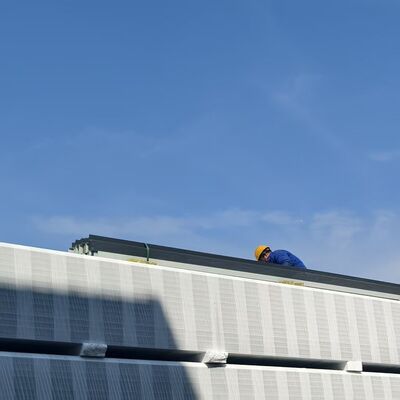 Panneaux sandwich PUR/PIR de 0,4-0,8 mm, ignifuges, économes en énergie et isolants thermiques, 930/1130 mm